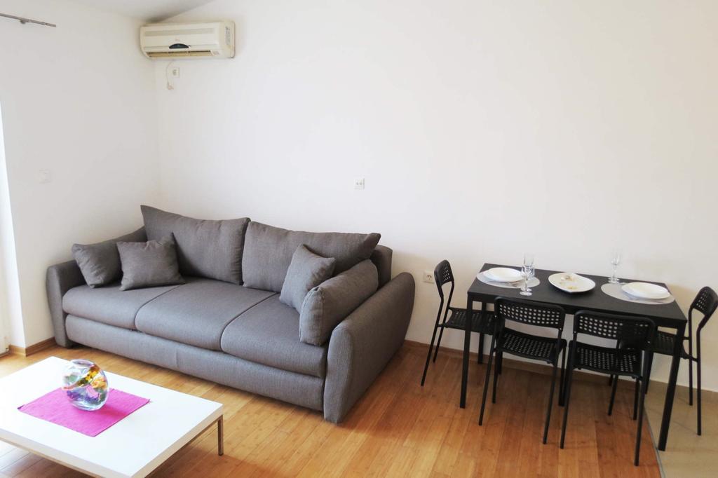 Apartments Villa Jukic Makarska Exterior foto